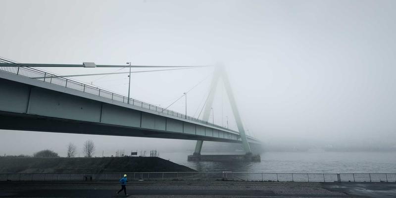 启航人必备：从0到1的创业服务指南——如何为初创公司选择合适的云服务与IT基础设施